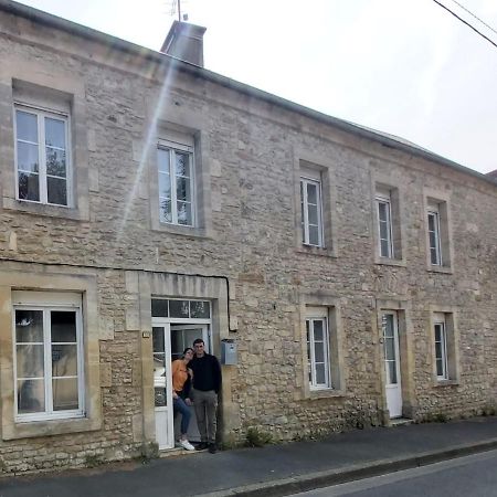 Vila La Petite Dame De Bayeux Exteriér fotografie