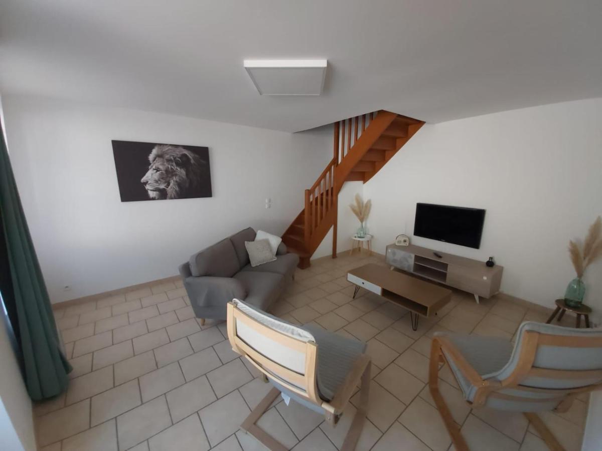 Vila La Petite Dame De Bayeux Exteriér fotografie